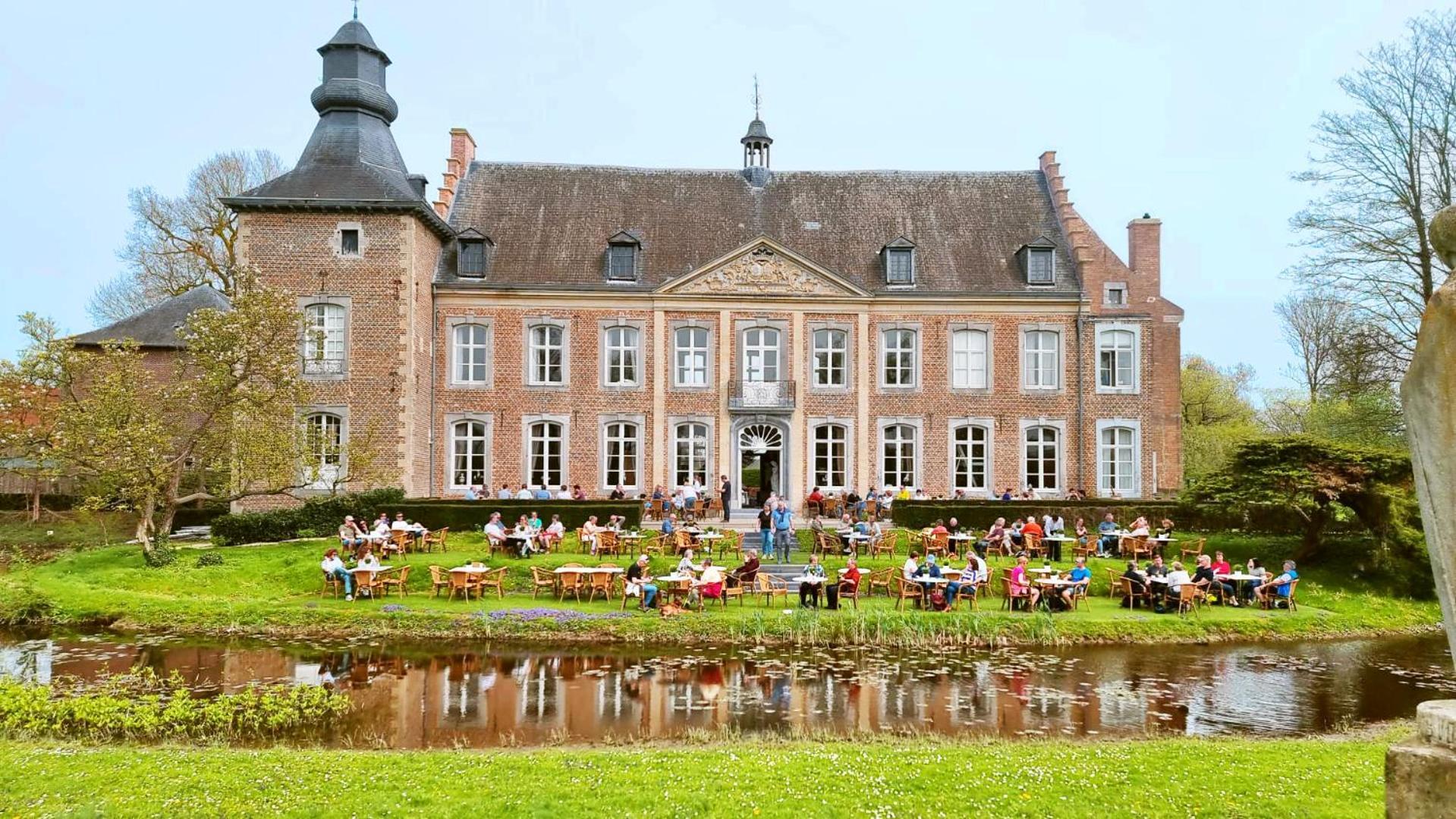 Chateau De Looz Exterior photo